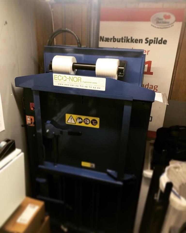 MacFab 75 levert til Nærnutikken Spilde. Eldre bygg og lite plass.