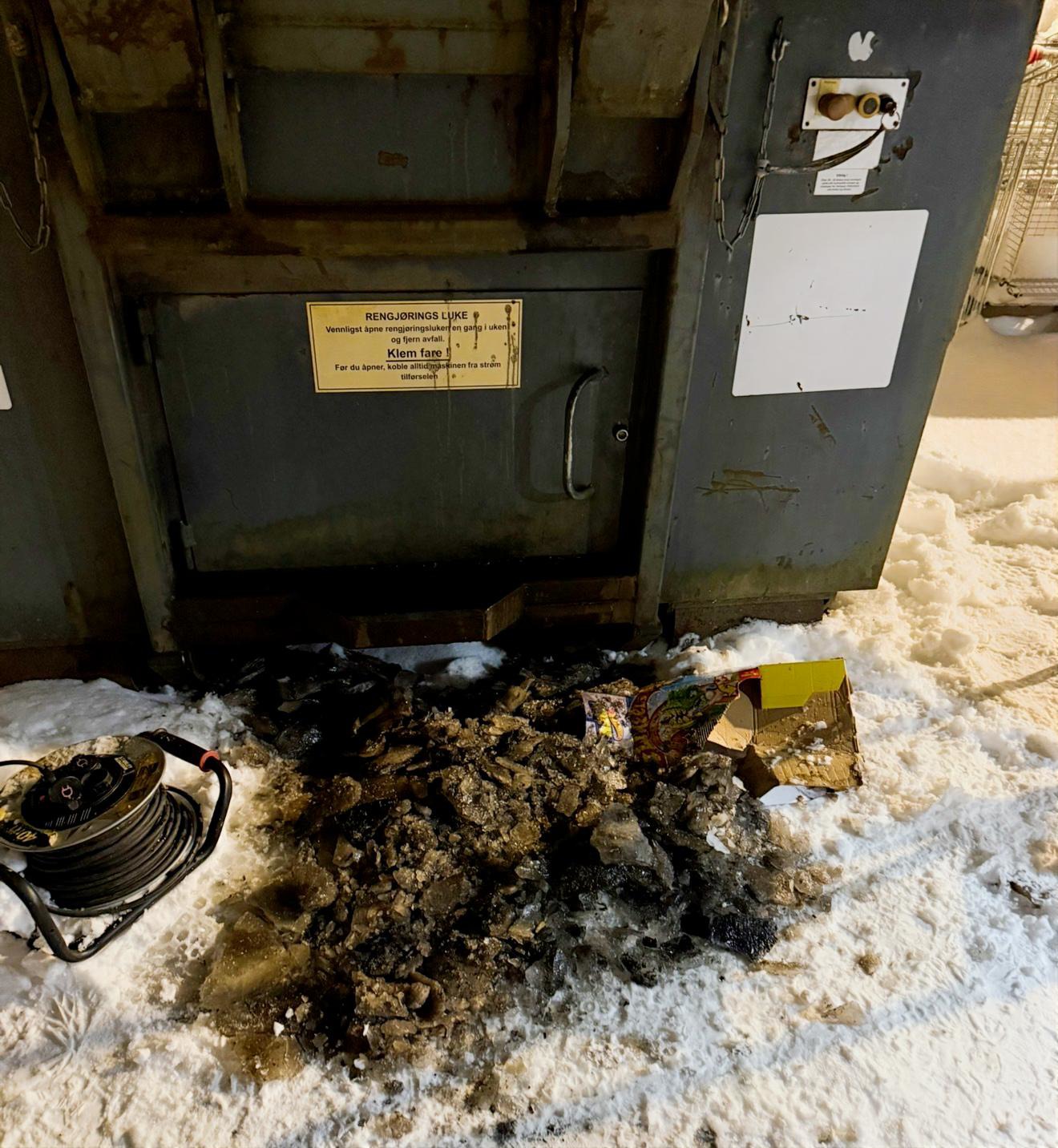 Denne maskinen hadde lite is sammenliknet med maskinen på hovedbildet, men begge stoppet i minus 10.